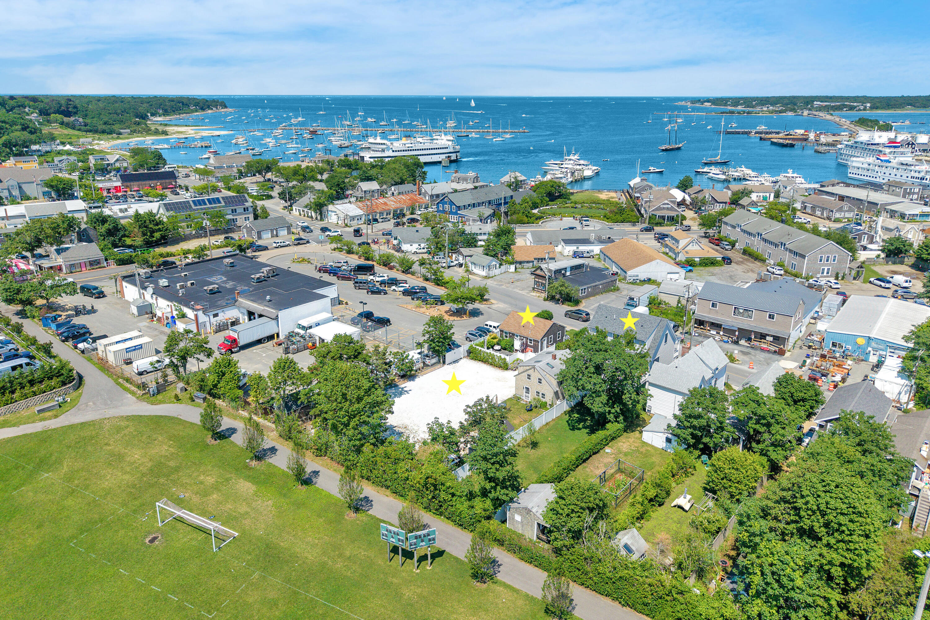 29 & 33 Lagoon Pond Road Vineyard Haven MA 02568