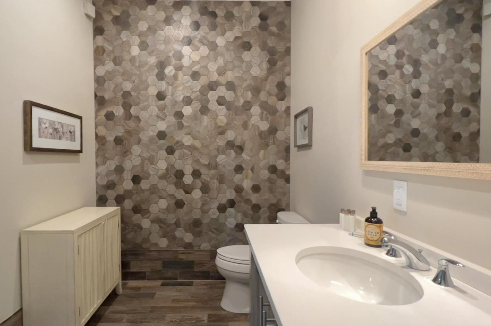 156 Teaticket Highway Falmouth MA 02540