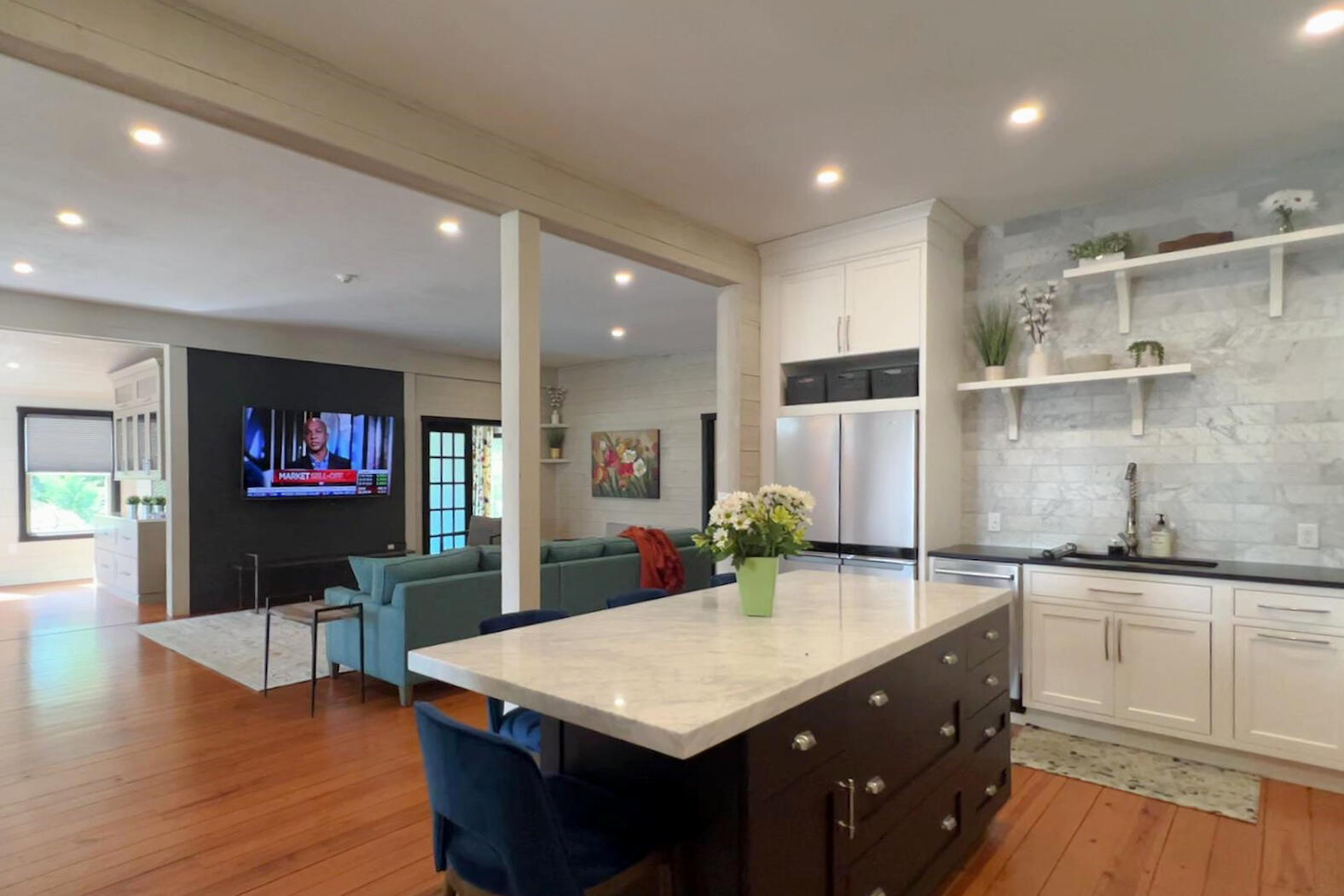 156 Teaticket Highway Falmouth MA 02540