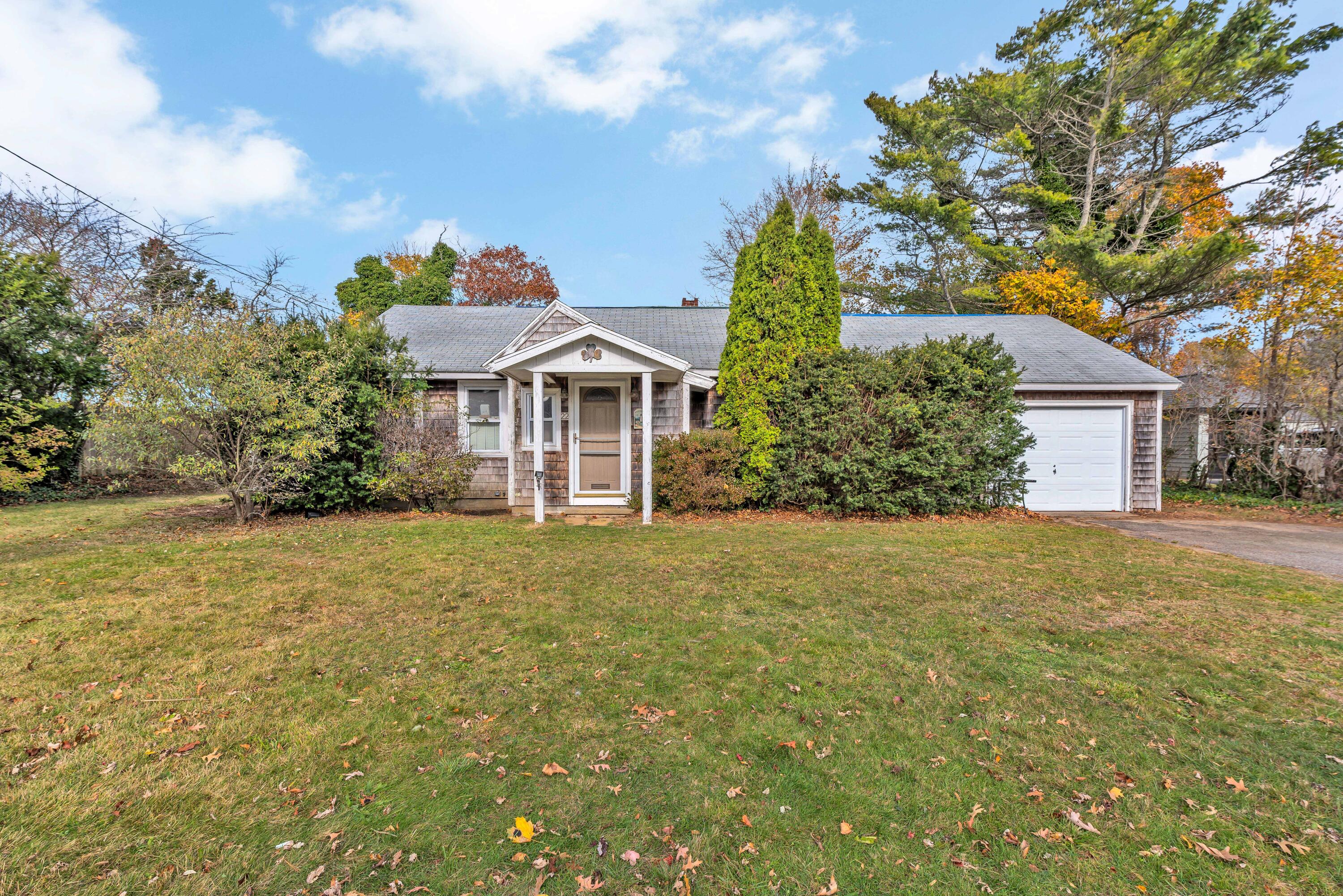 22 Alma Road Falmouth MA 02540
