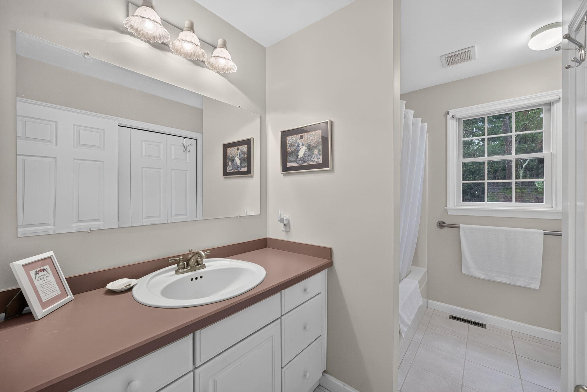31 Little Neck Way Marstons Mills MA 02648