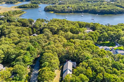 31 Little Neck Way Marstons Mills MA 02648