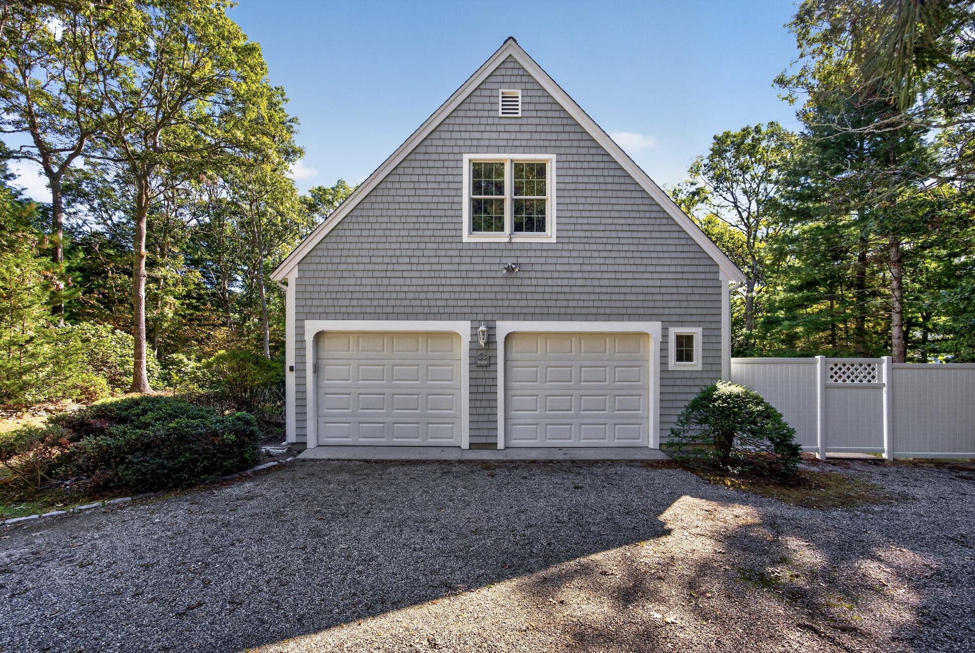 31 Little Neck Way Marstons Mills MA 02648