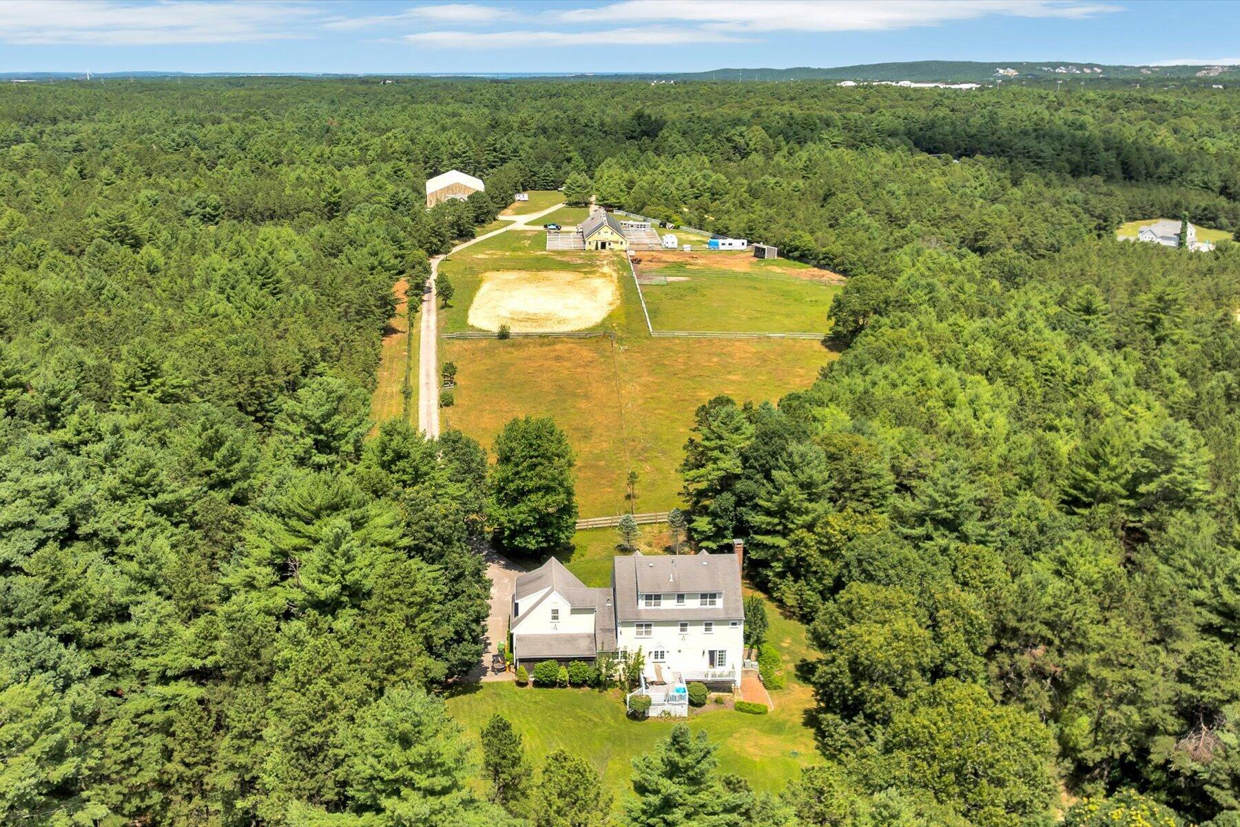 9 Riesling Road Plymouth MA 02360