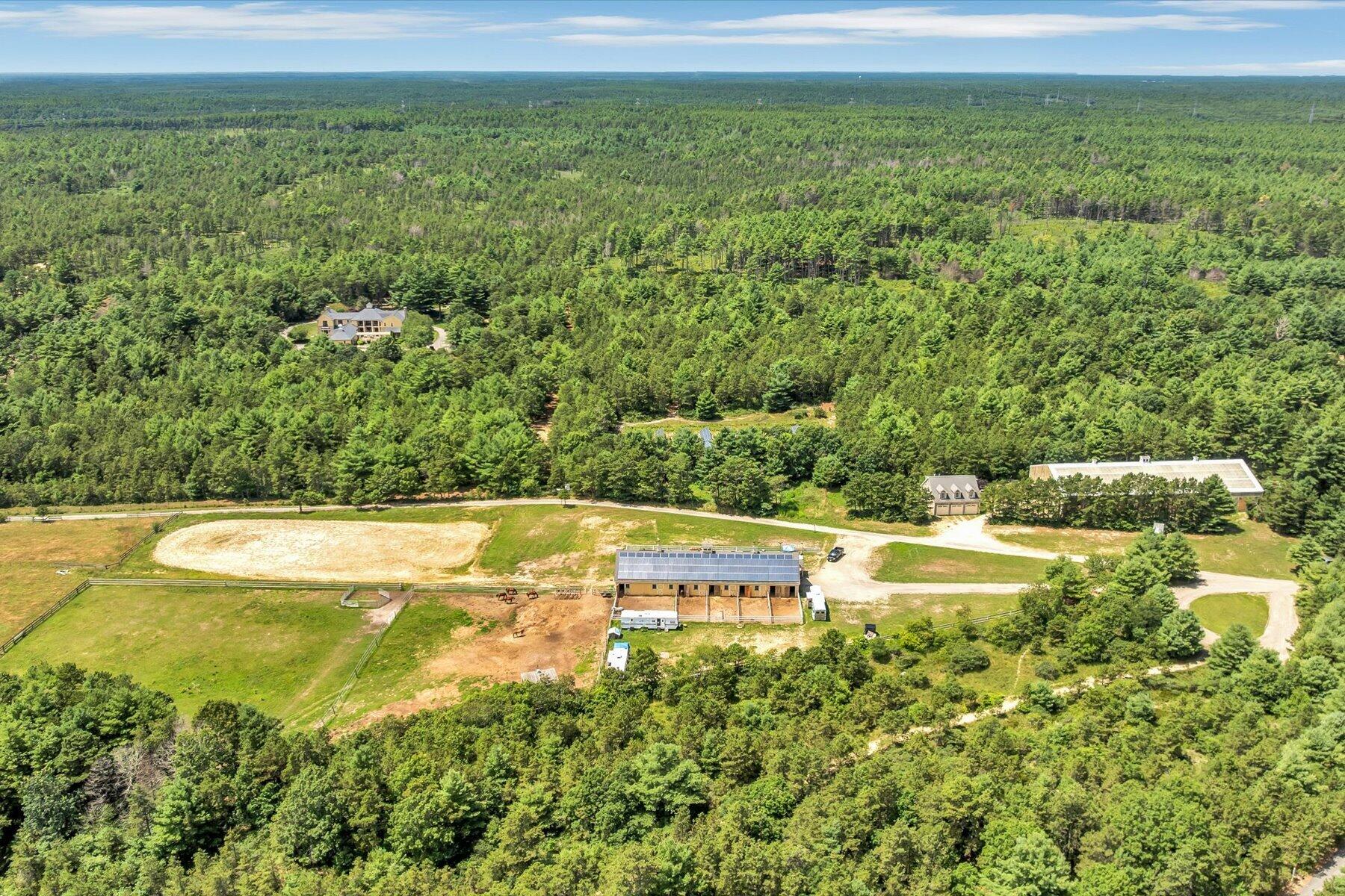 9 Riesling Road Plymouth MA 02360