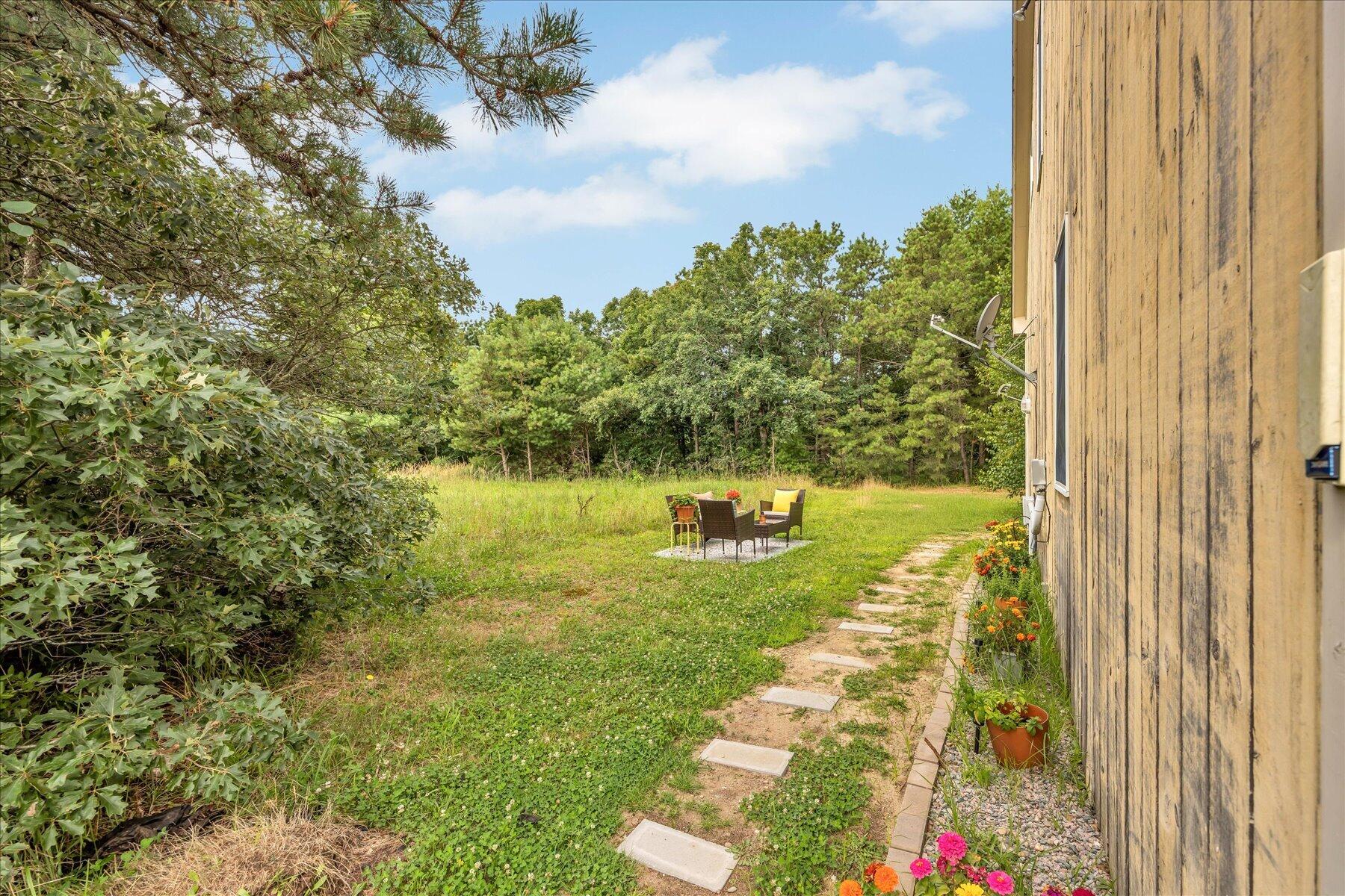 9 Riesling Road Plymouth MA 02360