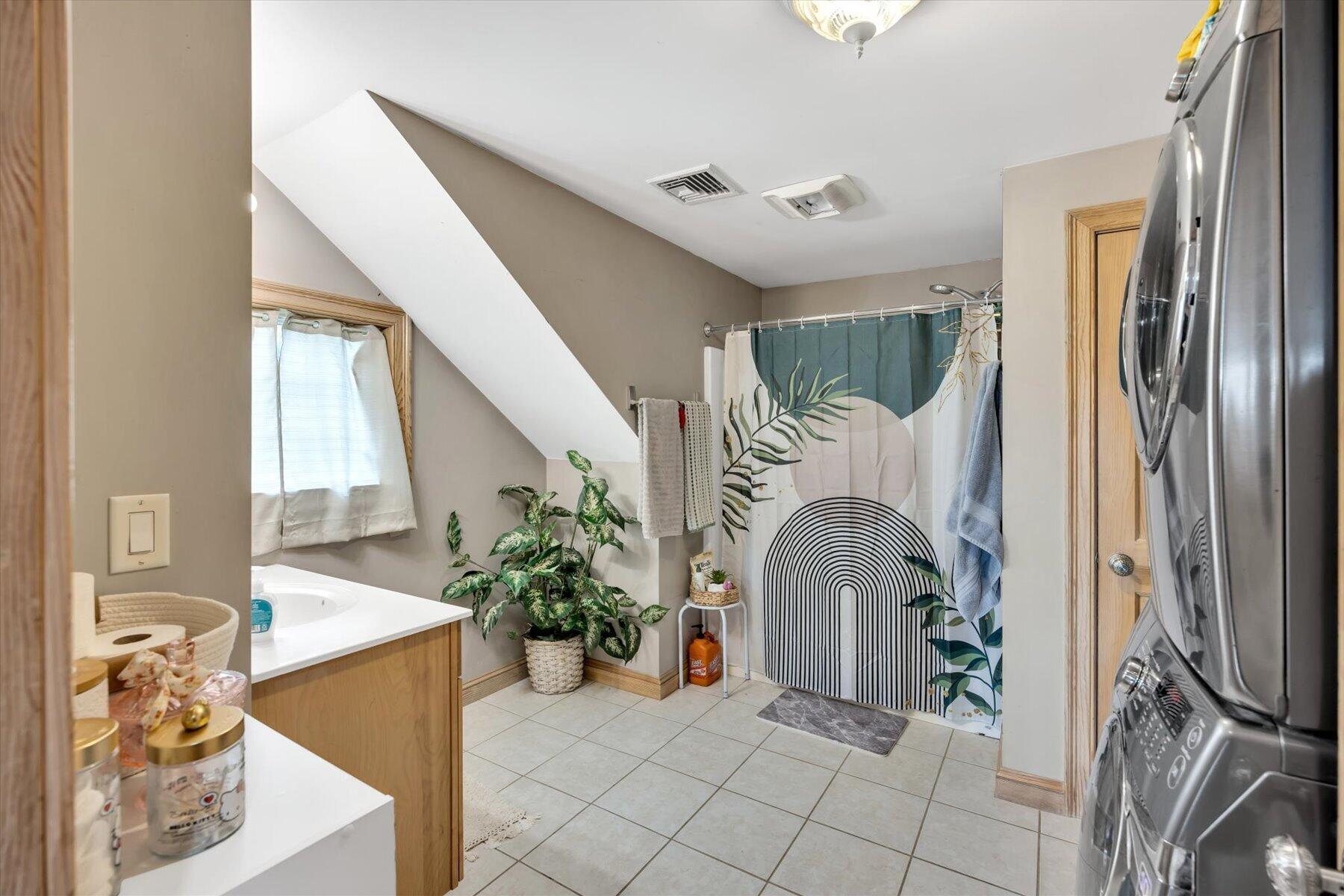 9 Riesling Road Plymouth MA 02360