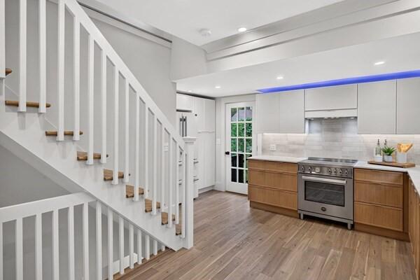 21 Brewster Street Provincetown MA 02657