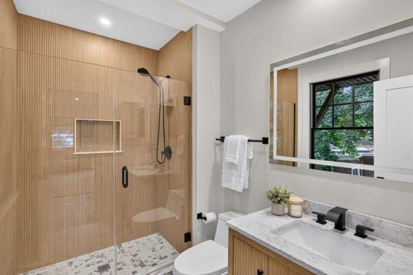 21 Brewster Street Provincetown MA 02657