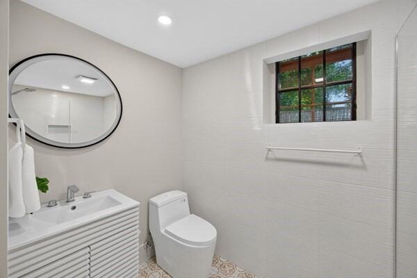 21 Brewster Street Provincetown MA 02657