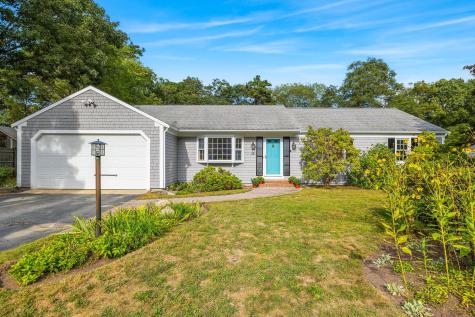 16 Washington Bursley Way Barnstable MA 02632