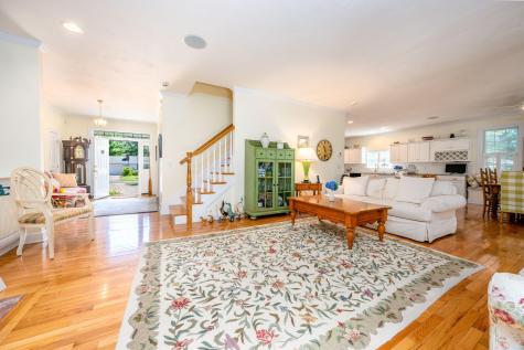 224 Wianno Circle Osterville MA 02655