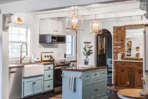 209 Main Street Sandwich MA 02563