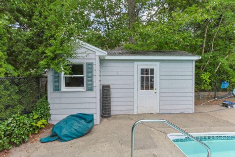 2 Franconia Avenue Wareham MA 02571