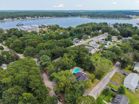 2 Franconia Avenue Wareham MA 02571