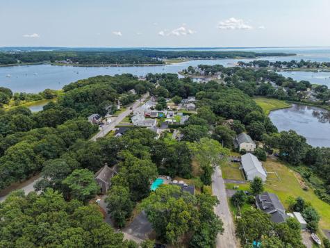 2 Franconia Avenue Wareham MA 02571