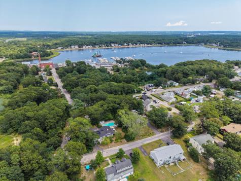 2 Franconia Avenue Wareham MA 02571