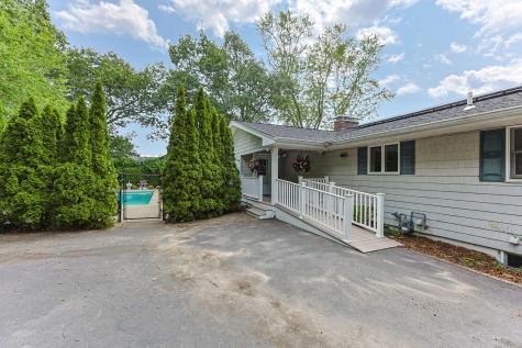 2 Franconia Avenue Wareham MA 02571