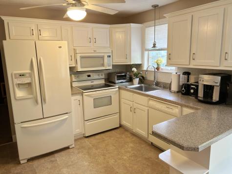 27 Cherub Lane Yarmouth MA 02664