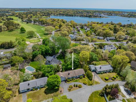 27 Cherub Lane Yarmouth MA 02664
