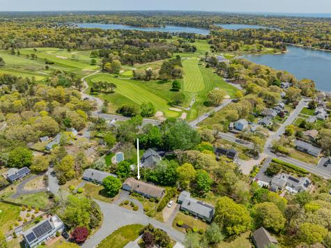 27 Cherub Lane Yarmouth MA 02664