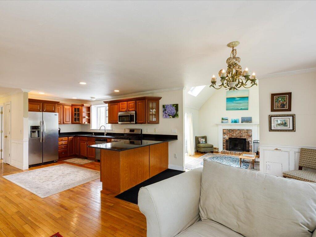 635 Santuit-newtown Road Barnstable MA 02648