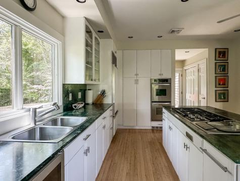 31 Josiah Sachem Way West Tisbury MA 02575