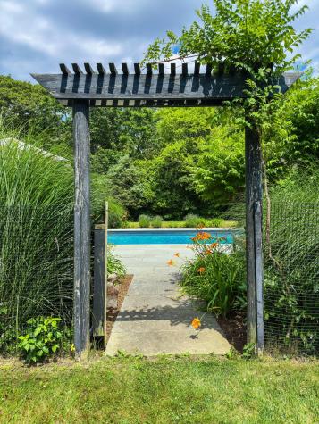31 Josiah Sachem Way West Tisbury MA 02575