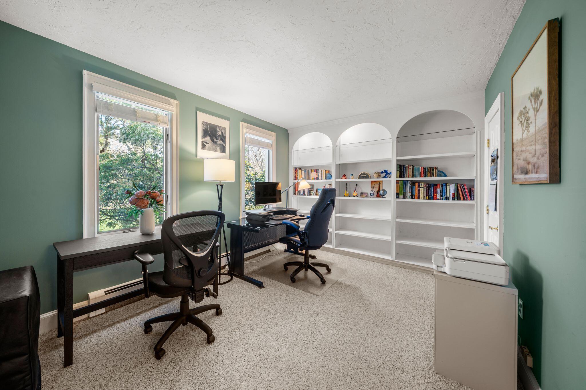24 Winding Way Plymouth MA 02360