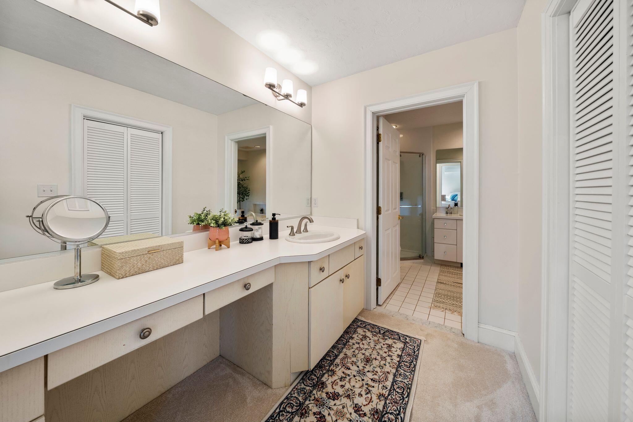 24 Winding Way Plymouth MA 02360