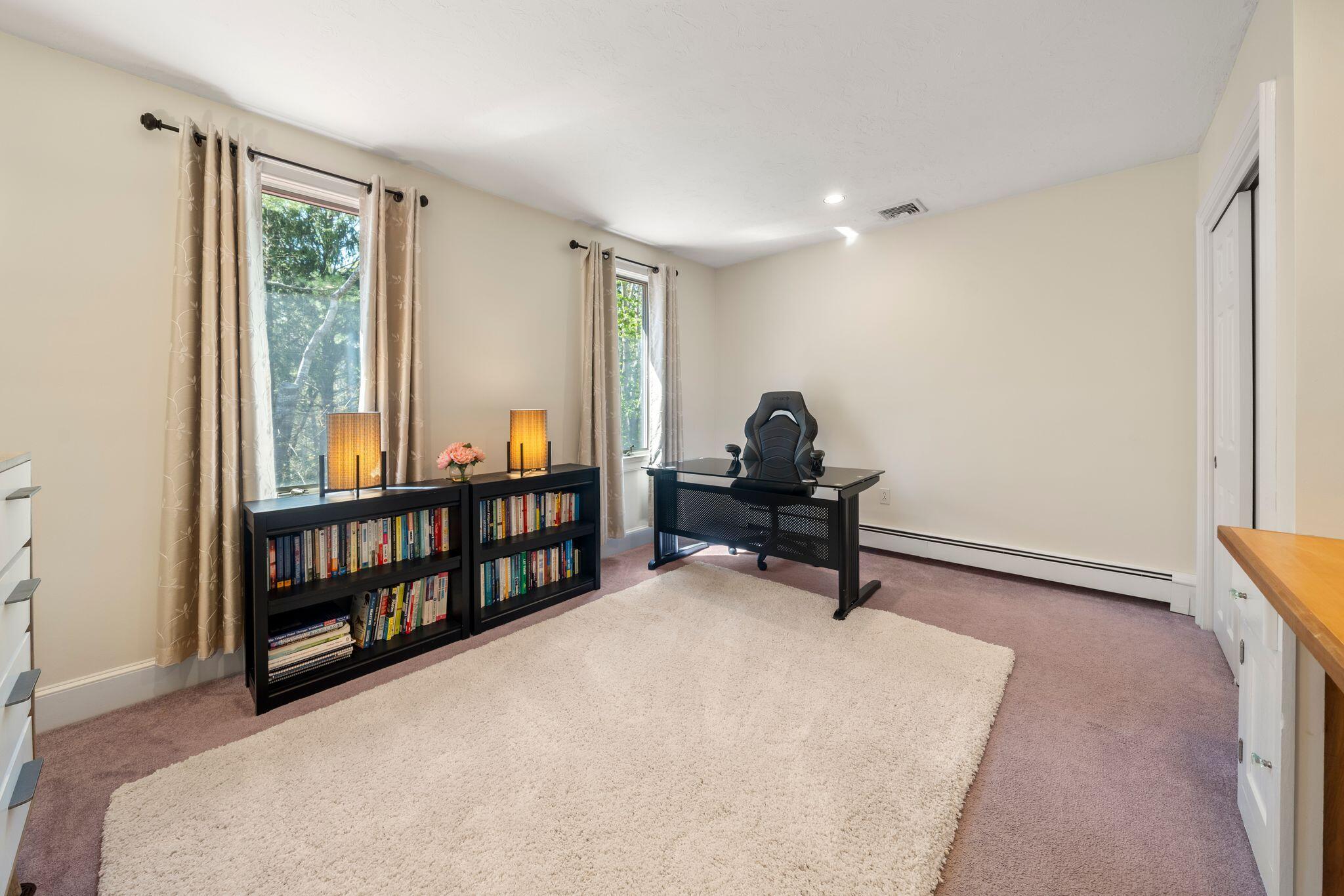 24 Winding Way Plymouth MA 02360