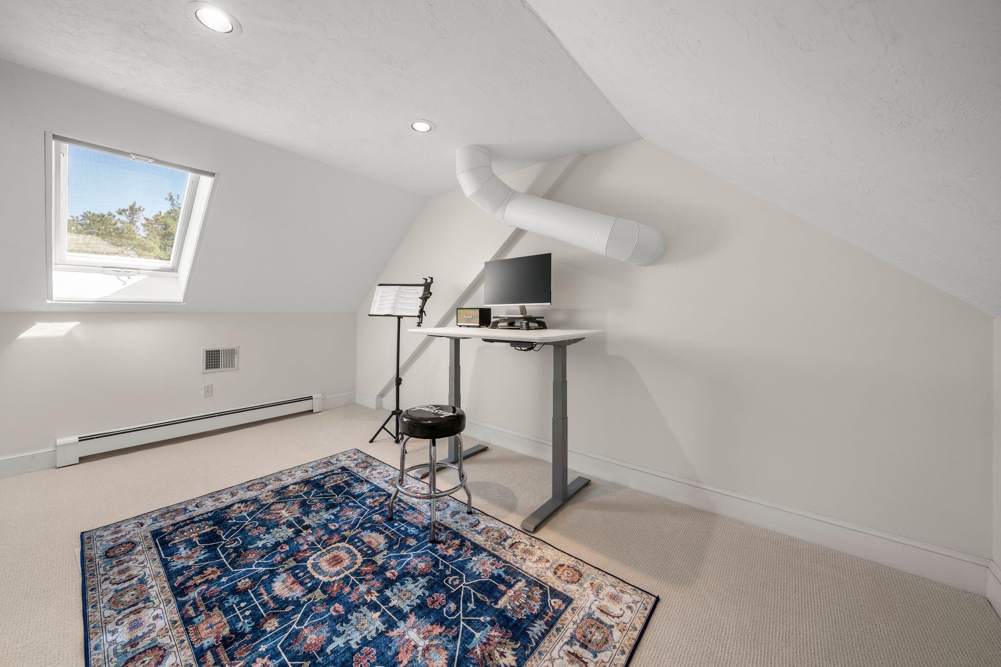 24 Winding Way Plymouth MA 02360