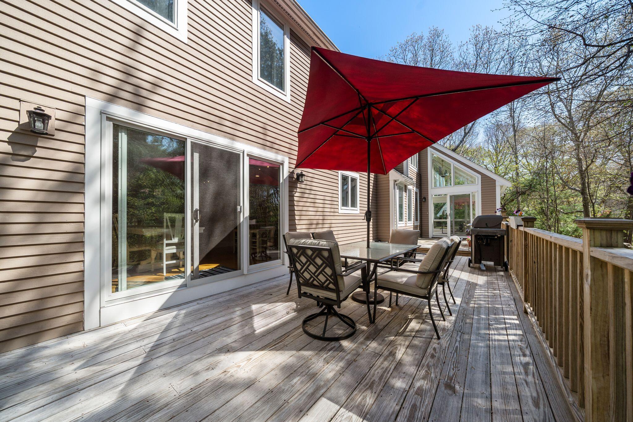 24 Winding Way Plymouth MA 02360