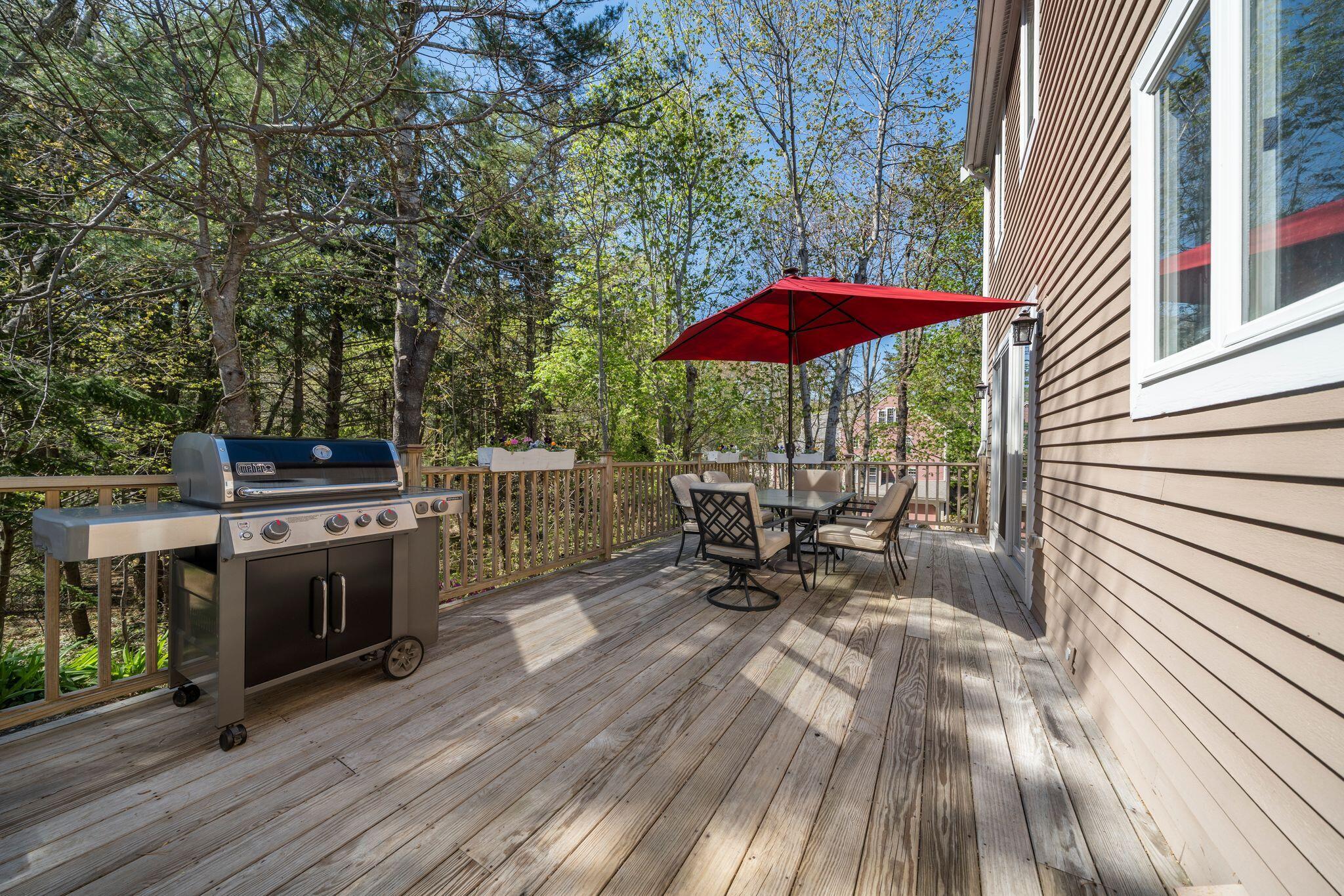 24 Winding Way Plymouth MA 02360