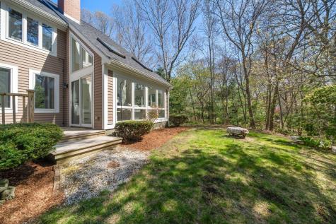 24 Winding Way Plymouth MA 02360