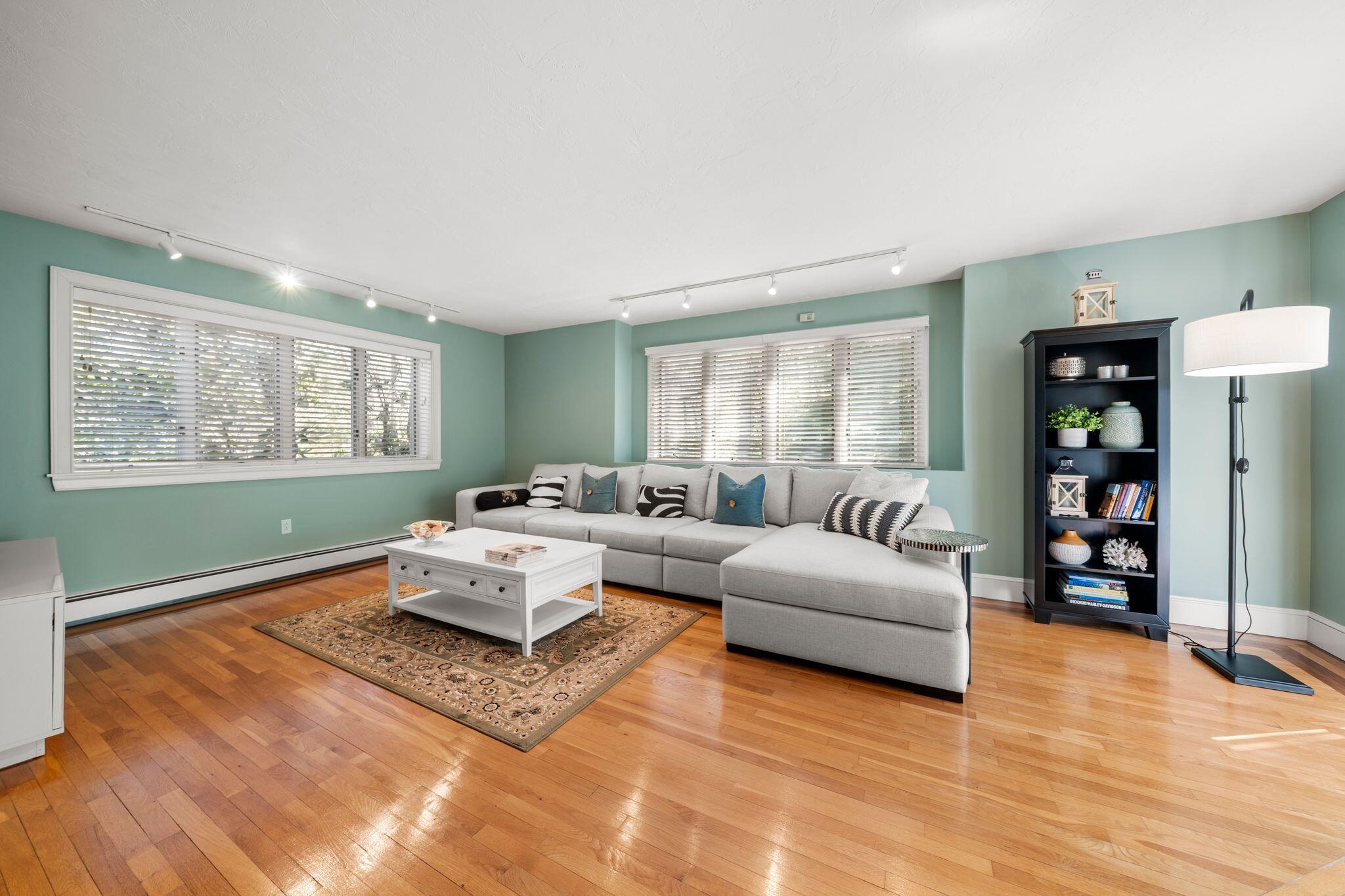 24 Winding Way Plymouth MA 02360