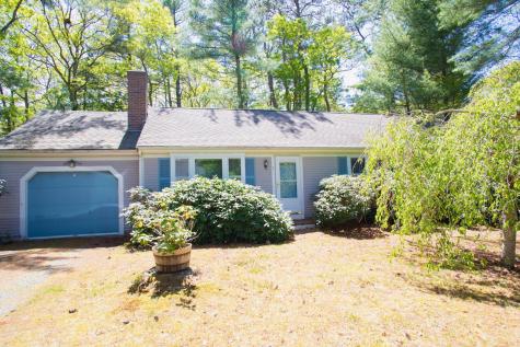 8 Holiday Lane Sandwich MA 02563