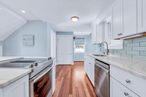 22 Bay View Avenue Bourne MA 02553