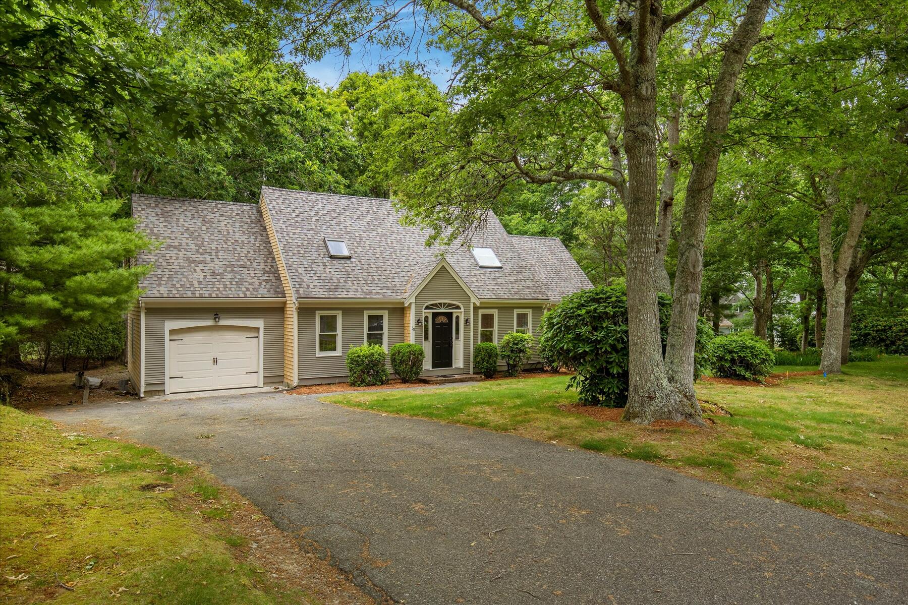 30 Currycomb Circle West Barnstable MA 02668