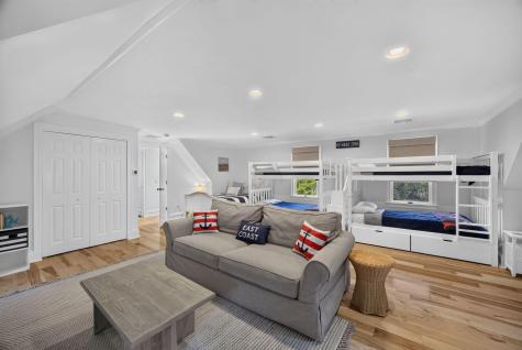 10 Westmoreland Drive Falmouth MA 02540