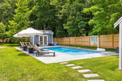 10 Westmoreland Drive Falmouth MA 02540