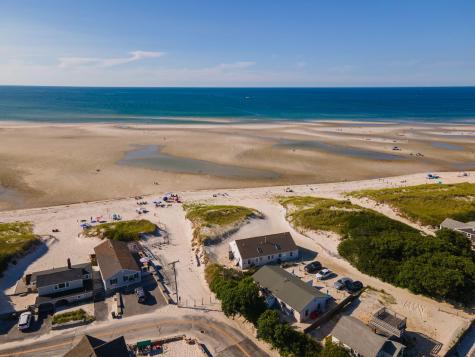 4 Spadoni Way Dennis MA 02638