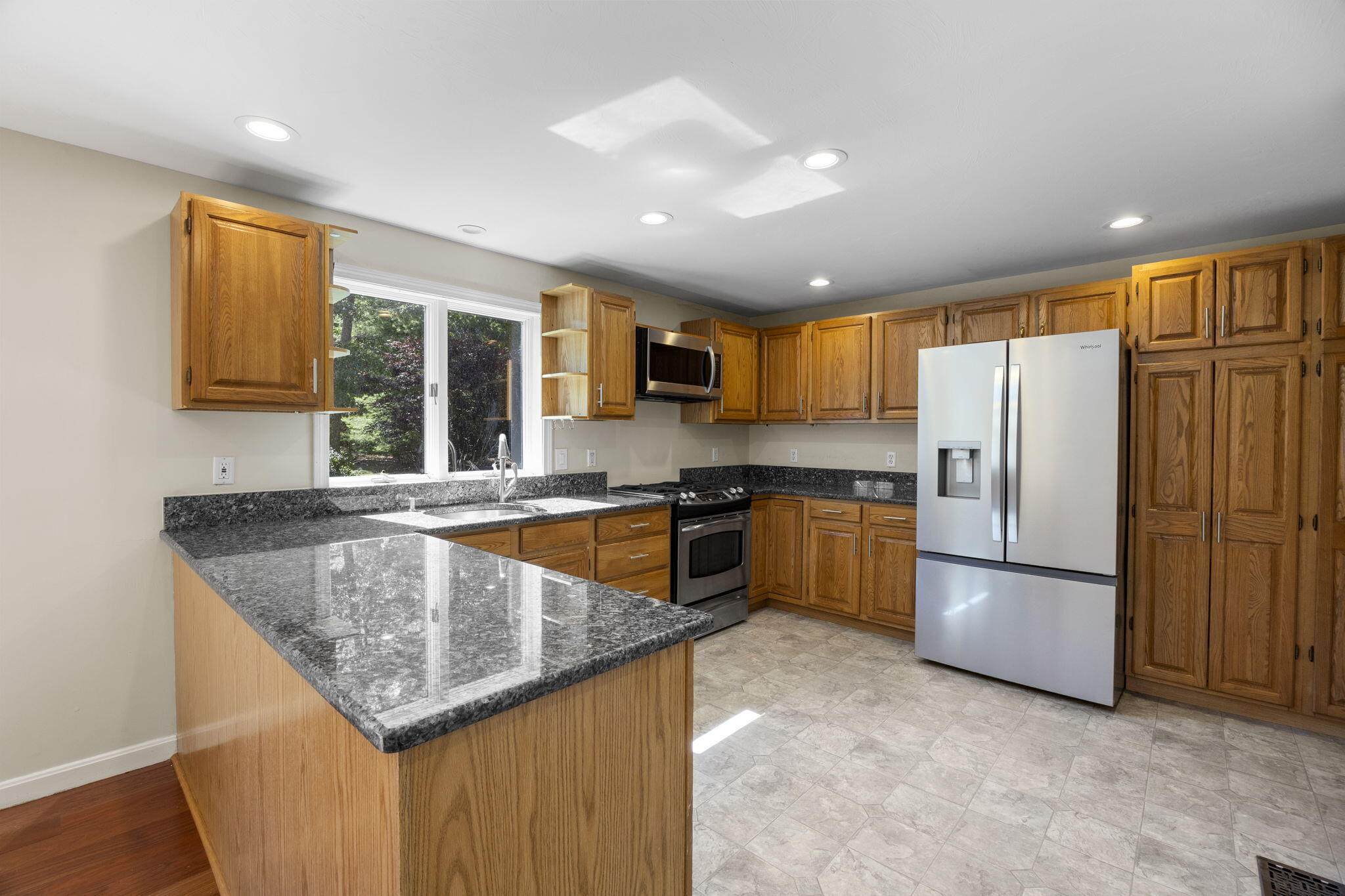 12 S Sandwich Road Sandwich MA 02563