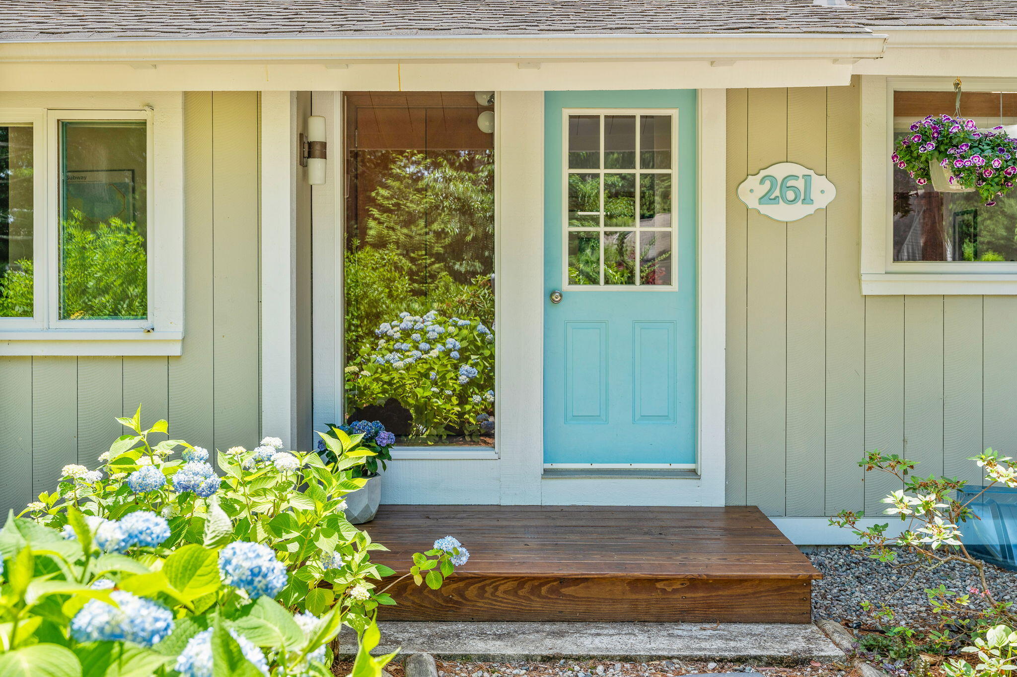 261 Fells Pond Road Mashpee MA 02649