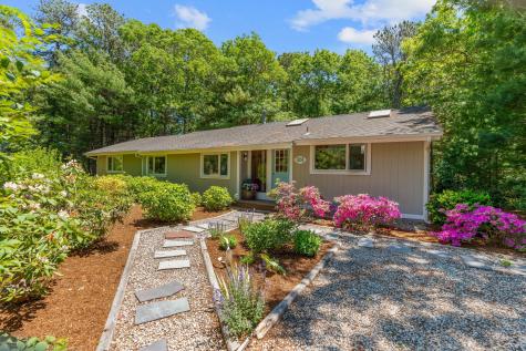261 Fells Pond Road Mashpee MA 02649