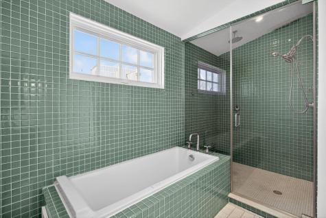 19 W Vine Street Provincetown MA 02657