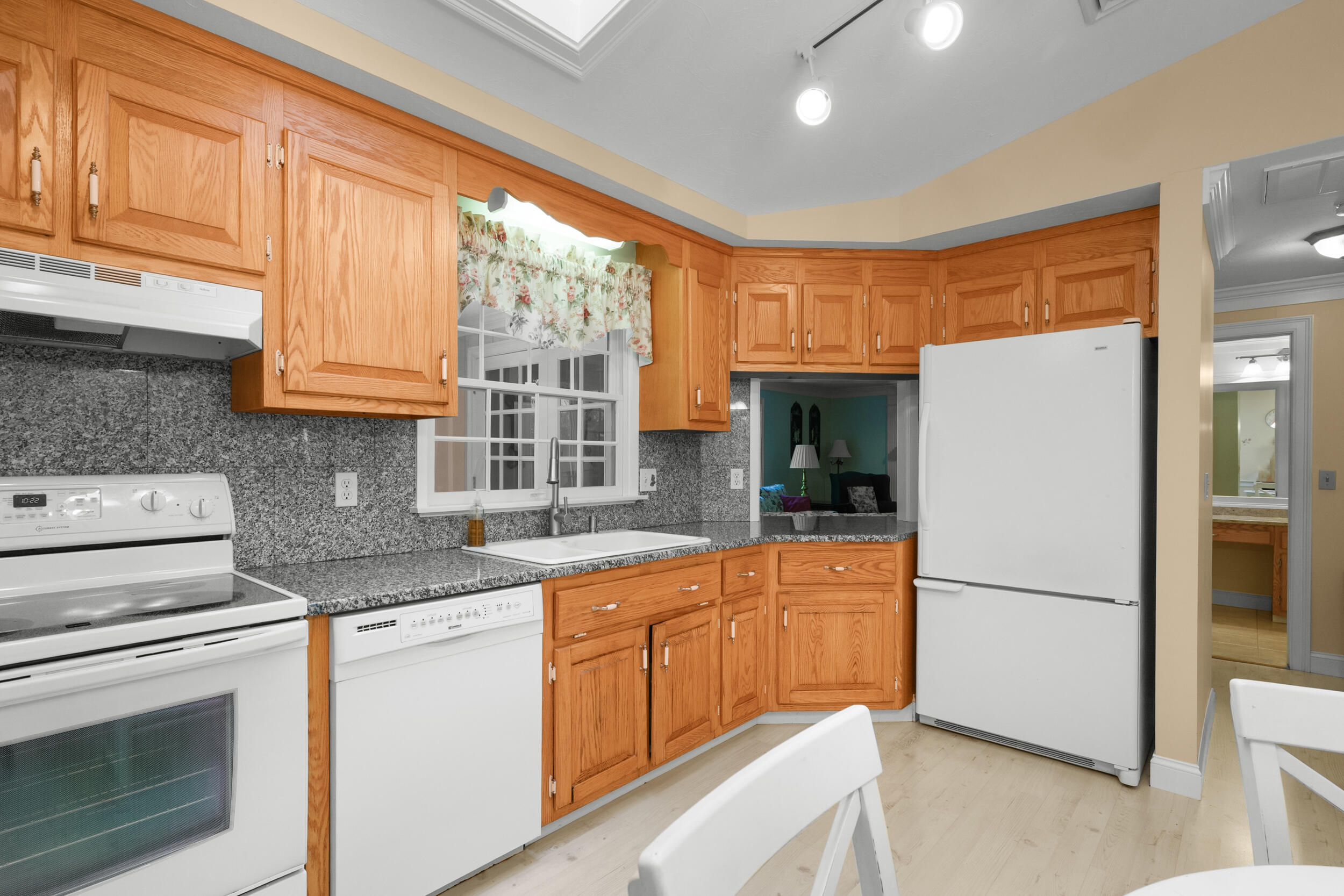 87 Foxglove Road Barnstable MA 02632