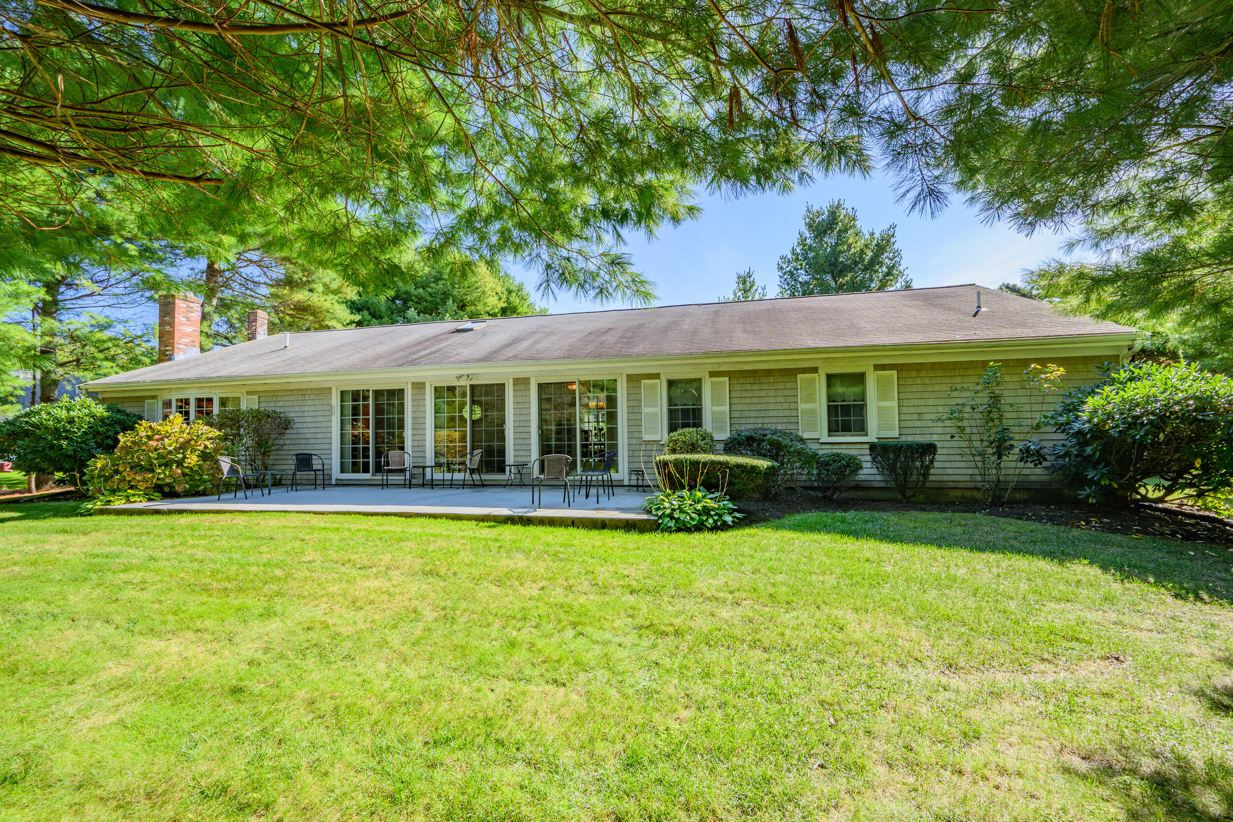 87 Foxglove Road Barnstable MA 02632