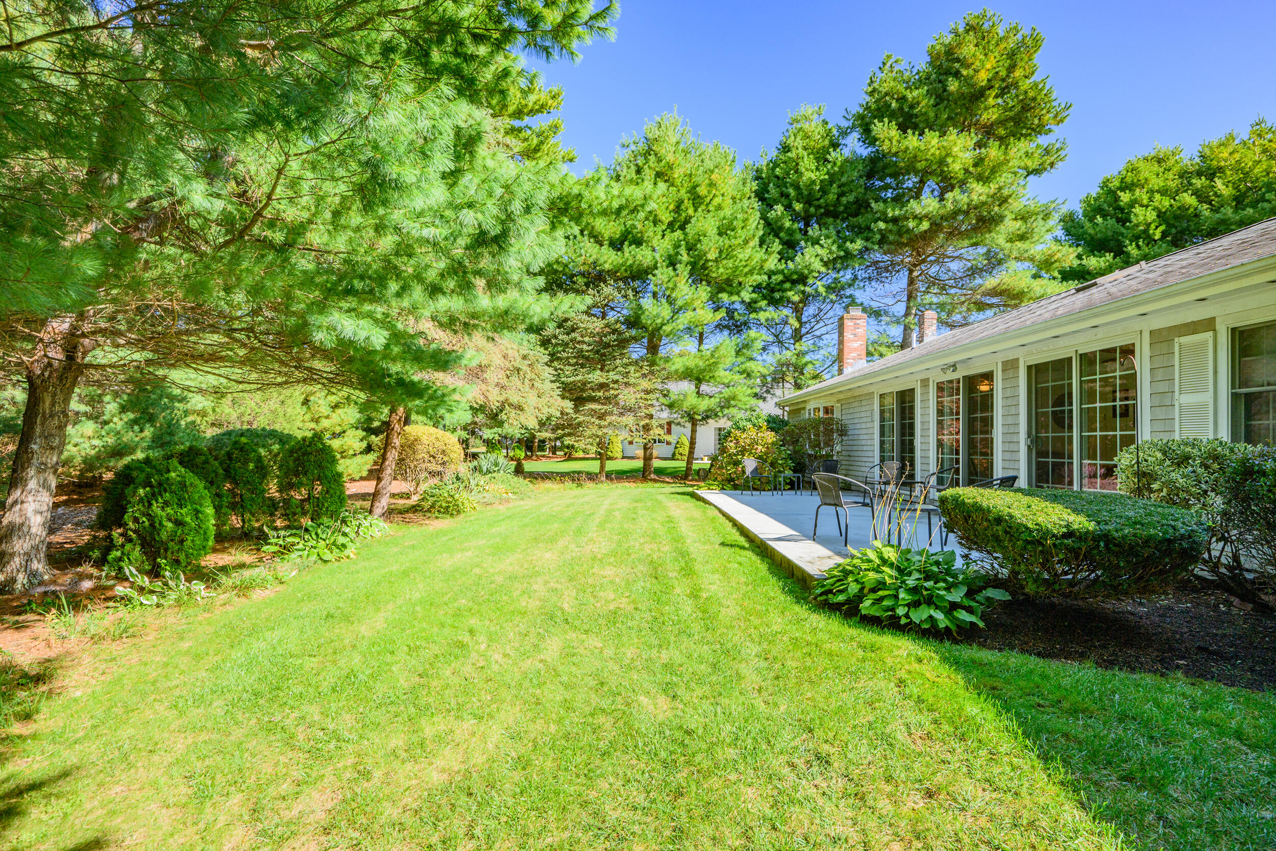 87 Foxglove Road Barnstable MA 02632