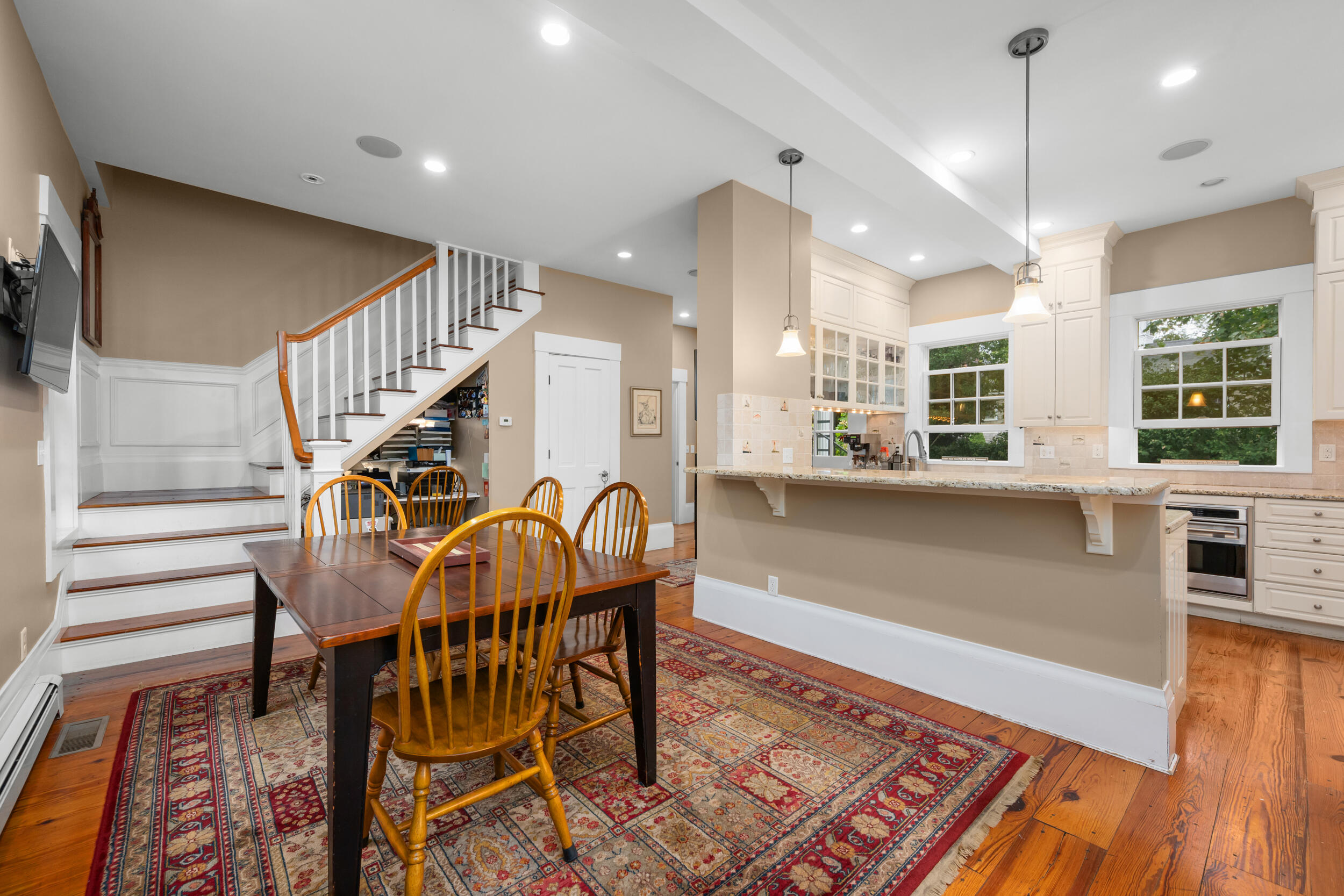 77 Main Street Yarmouth Port MA 02675